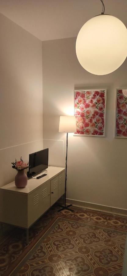 Casa Nella Pietra Viva Apartment Bari Bagian luar foto