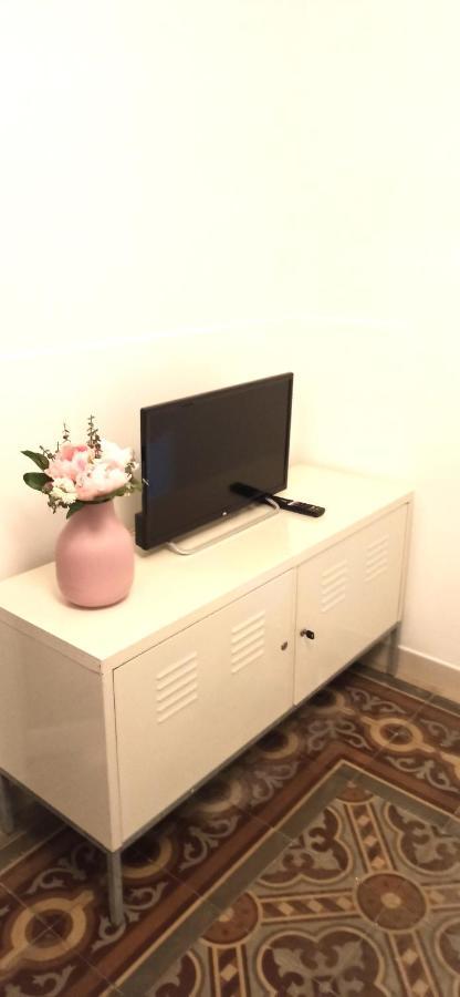 Casa Nella Pietra Viva Apartment Bari Bagian luar foto